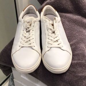 Allen Edmonds court side lace up sneakers 11.5/E wide. Great used condition.